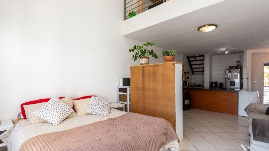 1 Bedroom Property for Sale in Parklands Western Cape